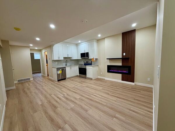 2 Bed 1 bath Basement Suit