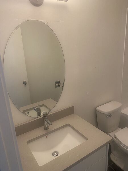 2 bedroom apartment