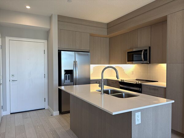 Brand New Top-Floor 2 Bed, 2 Bath Condo in Carrington – Parking & Storage