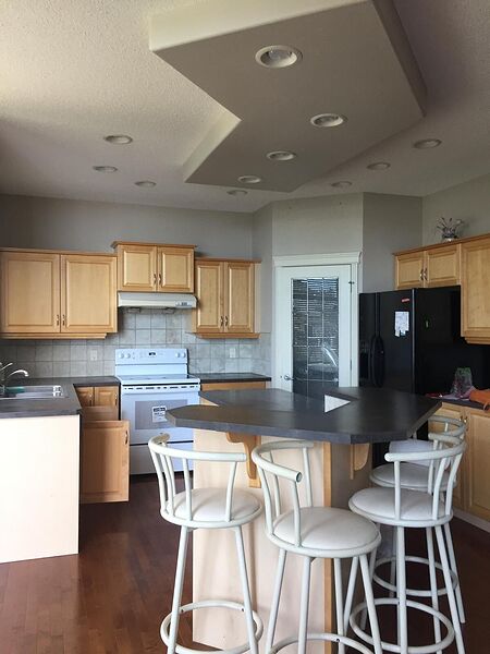 Beautiful 5 BR Main Floor Double Garage House