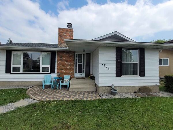 SPACIOUS 5-BEDROOM FAMILY HOME WITH DOUBLE GARAGE – DALY GROVE / MILL WOODS