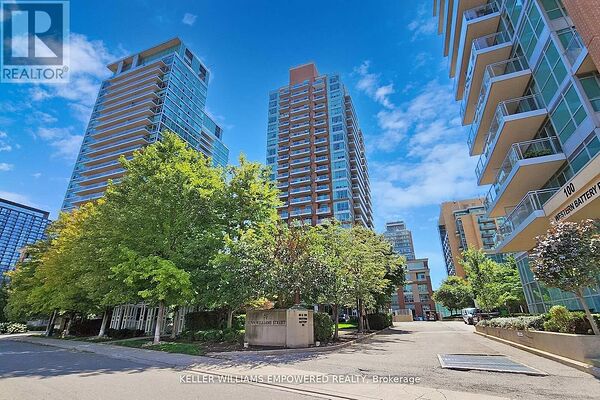 Apartment in Toronto (Niagara)