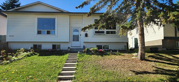 Duplex in Cedarbrae 3bd 1 bath - Pet Friendly, refundable pet deposit