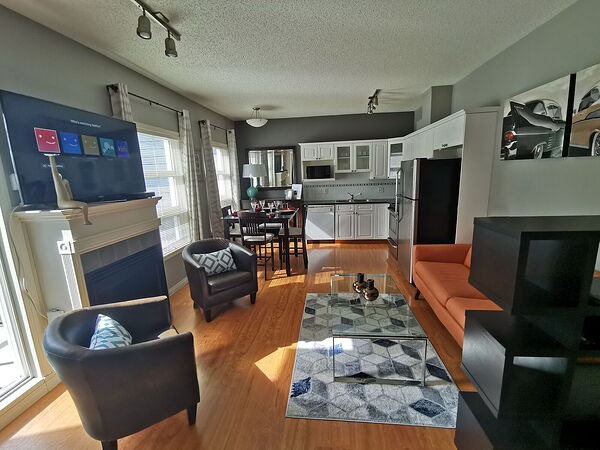 Calgary 1 bedroom Apartment for rent. Property photo: 79165-2