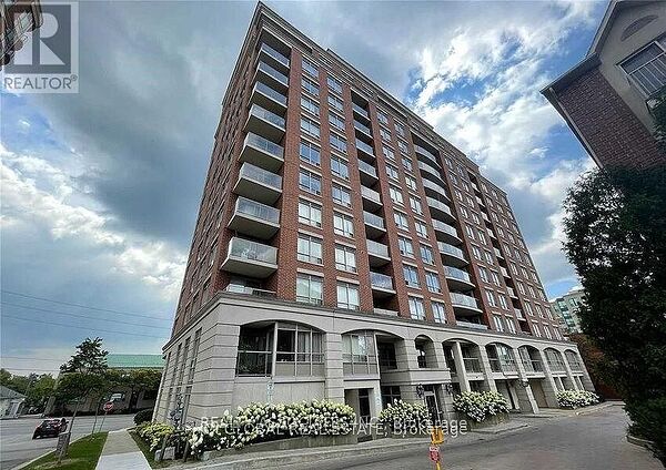 Apartment in Toronto (Willowdale East)