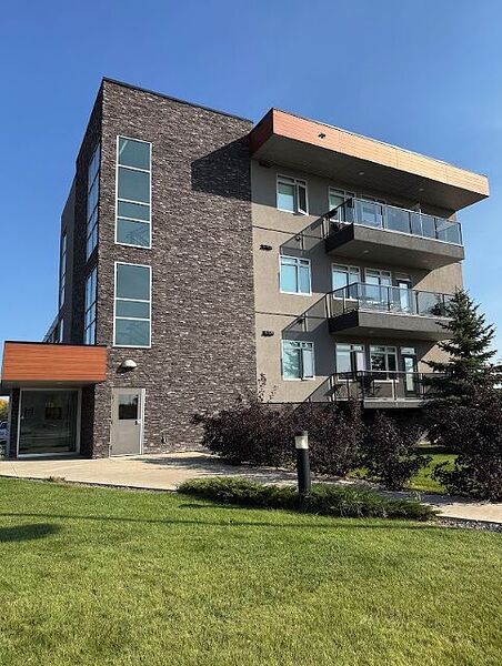 209 - 770 Childers Crescent, Saskatoon Furnished Condo | 2 Bedrooms | 2 Bathrooms