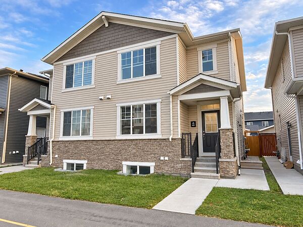 Cityscape Calgary 4 Bed 3 Bath Home with Double Garage NOW FOR RENT!