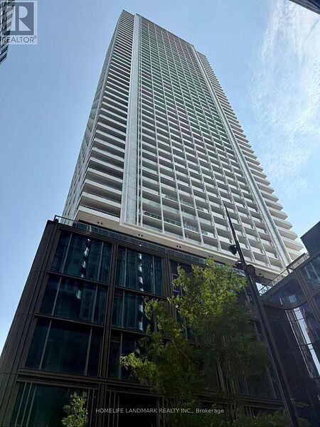 Apartment in Toronto (Church-Yonge Corridor)