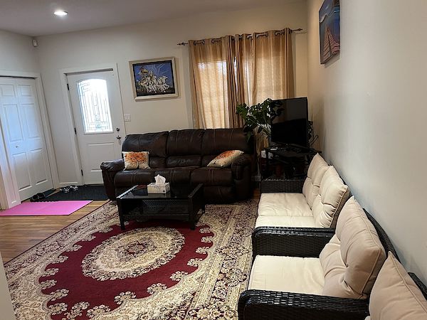 Calgary 2 bedrooms Basement for rent. Property photo: 80871-2