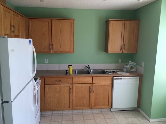 Calgary 3 bedrooms Townhouse for rent. Property photo: 81838-1