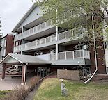 Newly Renovated and Fully Furnished Condo!