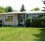 Lovely Inner City Suite in Glenmorgen - Close to Mount Royal University.