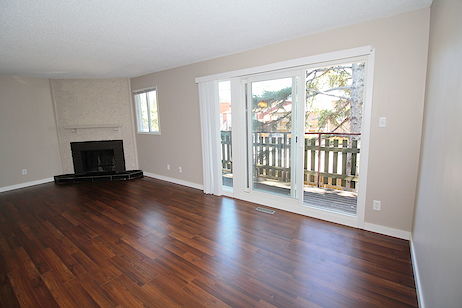 Calgary 3 bedrooms Townhouse for rent. Property photo: 84260-3