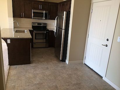 Calgary 1 bedroom Condo Unit for rent. Property photo: 84468-3