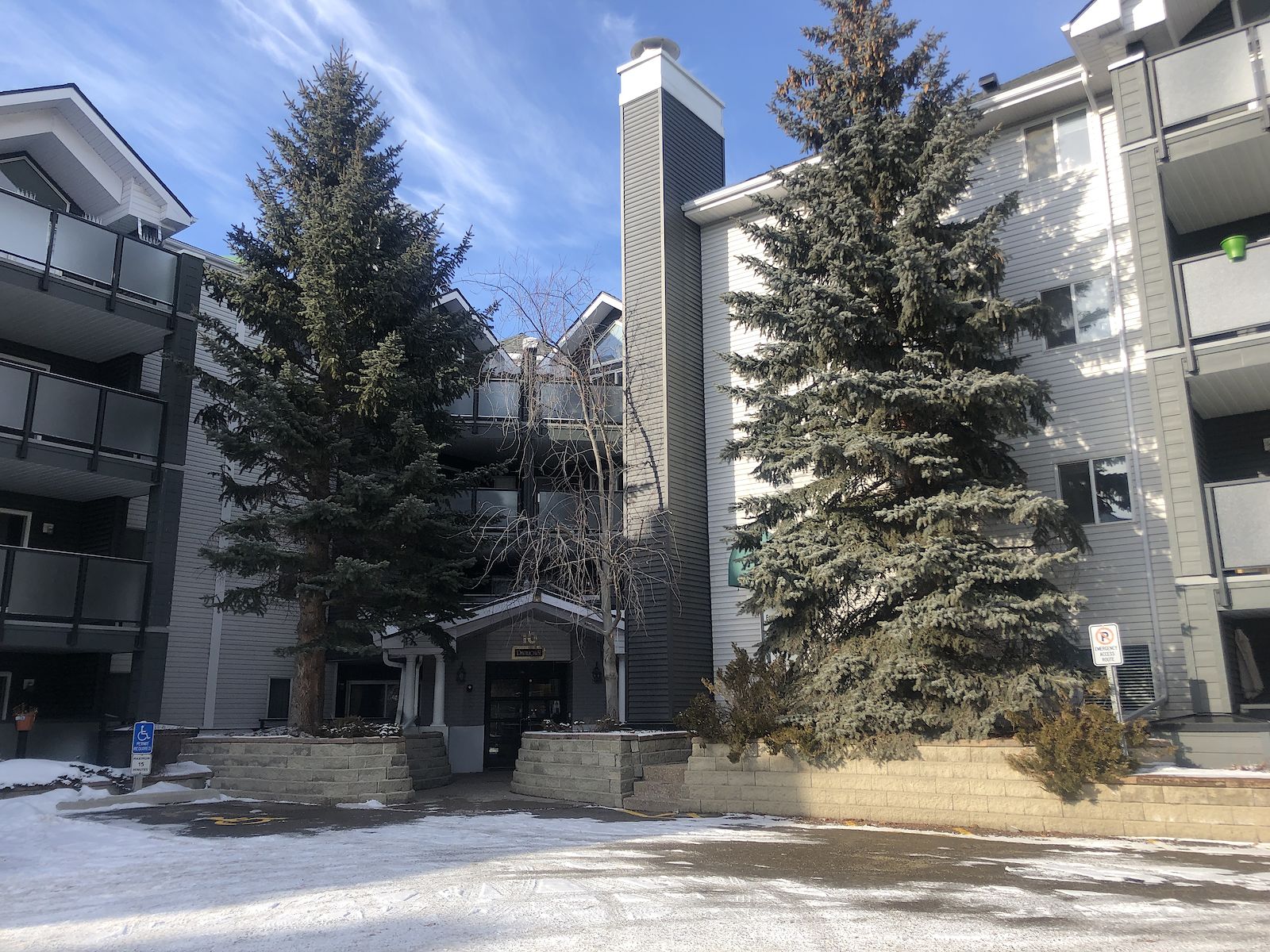 Calgary 2 bedrooms Condo Unit for rent. Property photo: 854-1