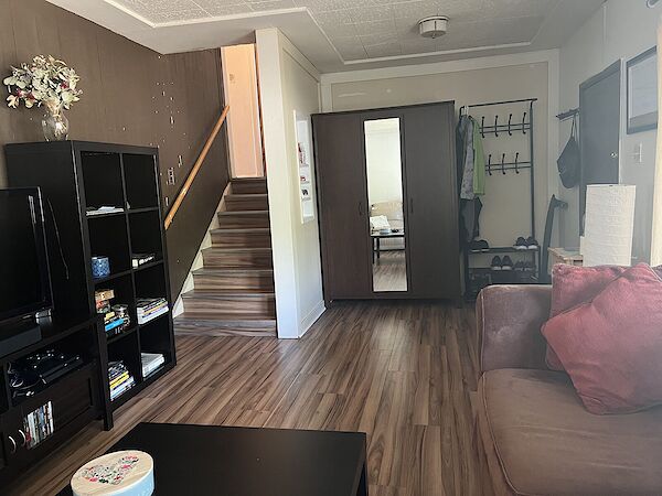 Calgary 3 bedrooms Duplex for rent. Property photo: 87944-3