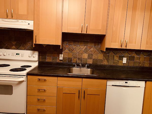 Calgary 2 bedrooms Main Floor for rent. Property photo: 91326-2