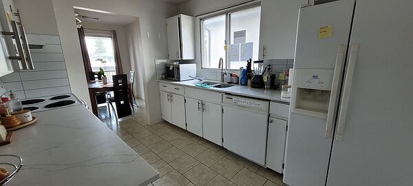 Calgary 4 bedrooms Duplex for rent. Property photo: 91422-3
