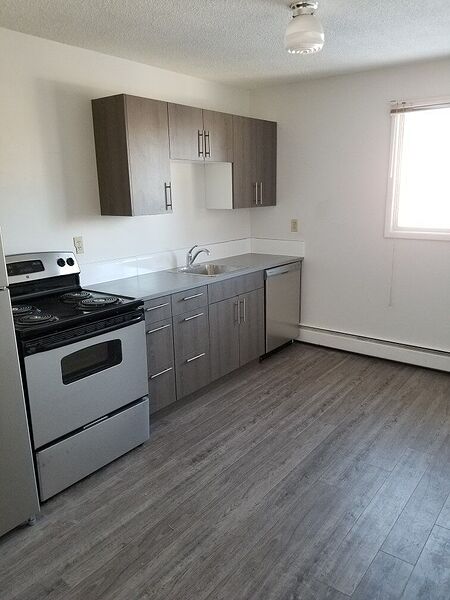 Calgary 1 bedroom Apartment for rent. Property photo: 92440-2