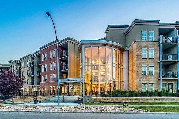 Spacious 1 Bedroom in Lake Bonavista: All Utilities Included
